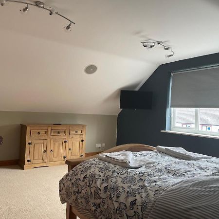 Fabulous 2 Bed Apartment Penrith Exteriör bild