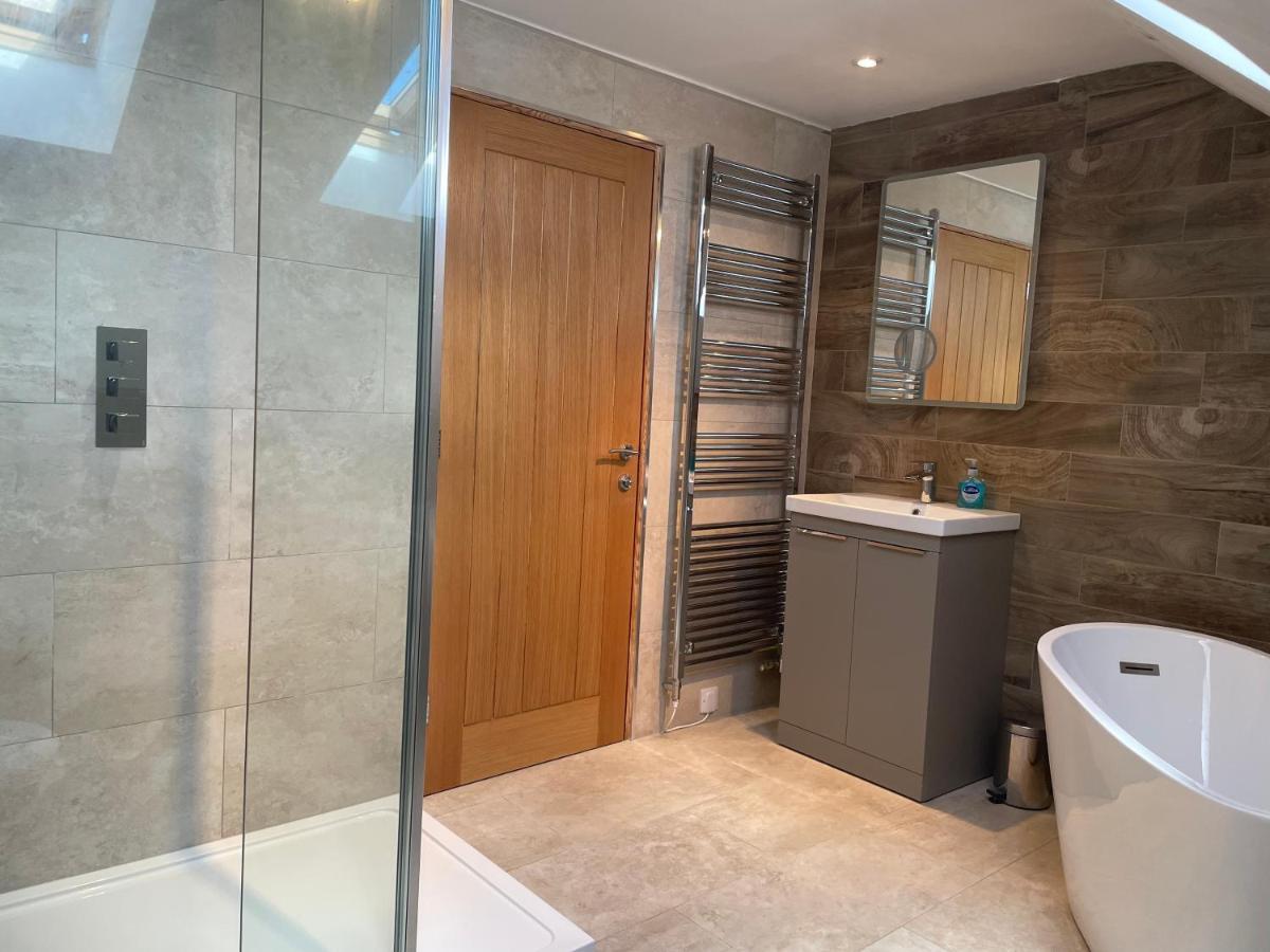 Fabulous 2 Bed Apartment Penrith Exteriör bild
